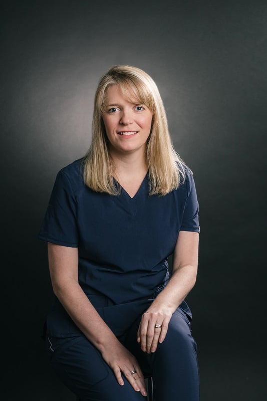 Julie Snyder's headshot